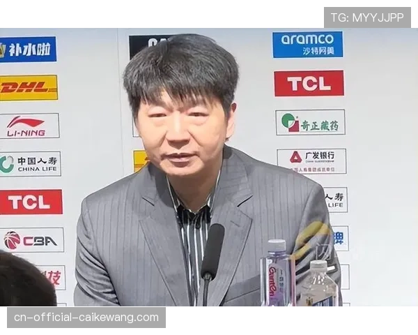 邱彪思想松懈归因失利 球员被联赛排名蒙蔽致专注度下降 邱彪思想松懈归因失利 球员被联赛排名蒙蔽致专注度下降